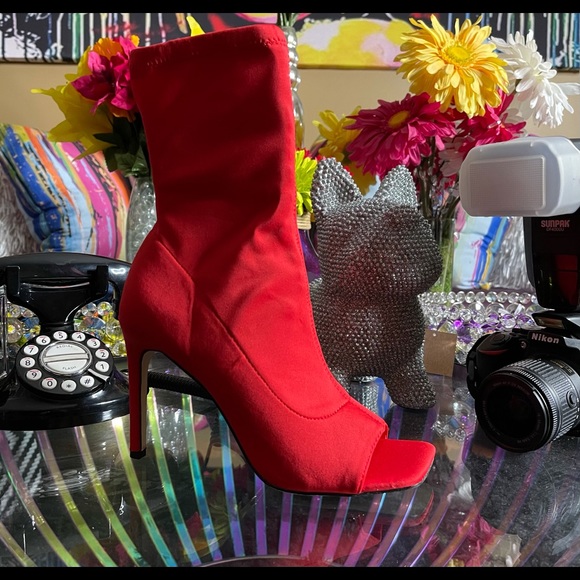 TWIGGY! - Picture 5 of 8